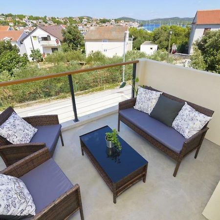 Apartment Dragana, Jezera, Island Murter Екстер'єр фото