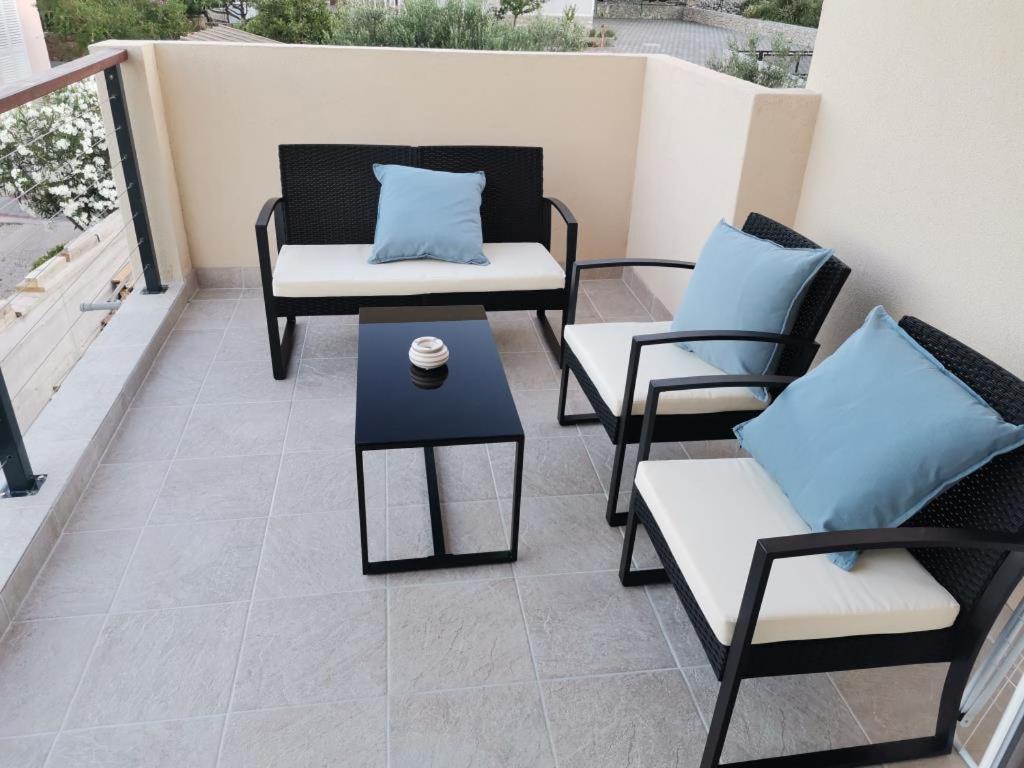 Apartment Dragana, Jezera, Island Murter Екстер'єр фото