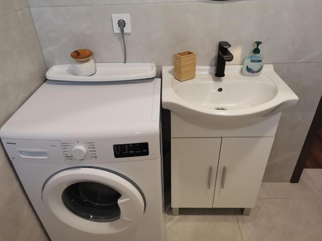 Apartment Dragana, Jezera, Island Murter Екстер'єр фото