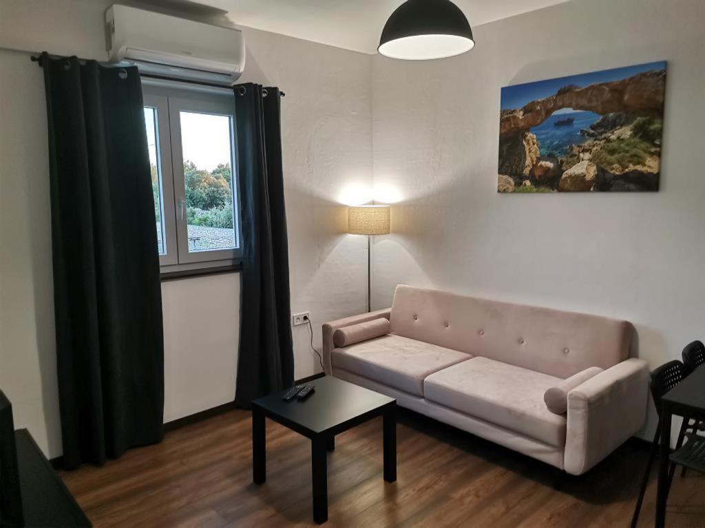 Apartment Dragana, Jezera, Island Murter Екстер'єр фото