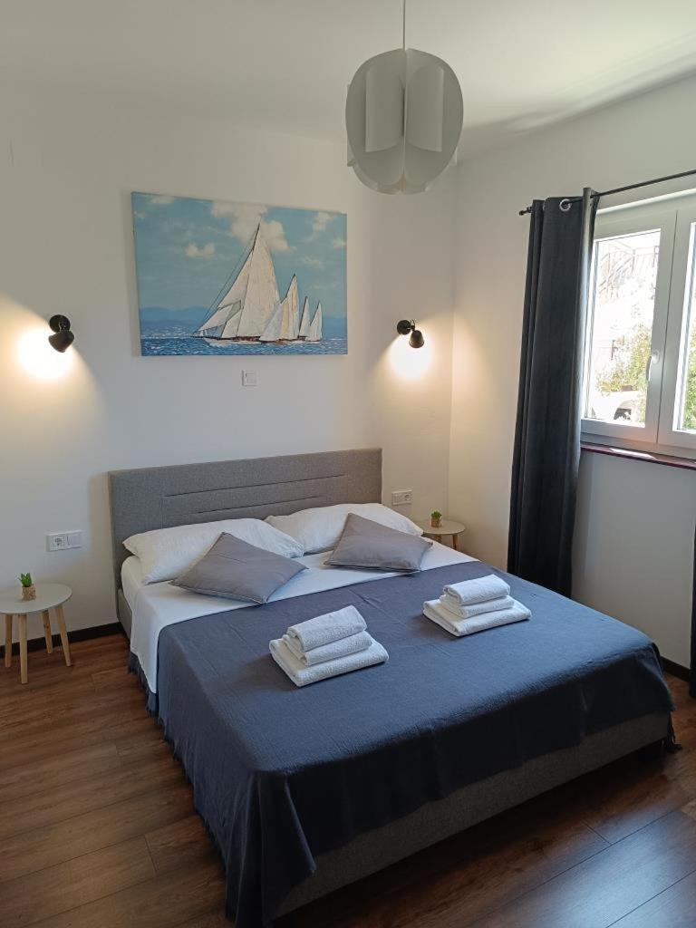 Apartment Dragana, Jezera, Island Murter Екстер'єр фото
