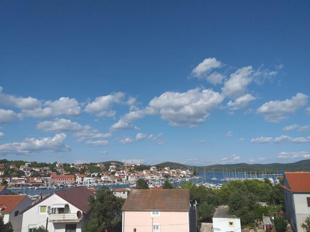 Apartment Dragana, Jezera, Island Murter Екстер'єр фото
